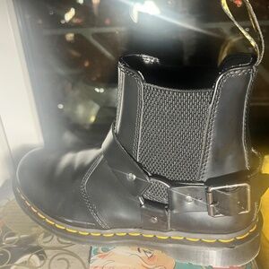 Dr Martens